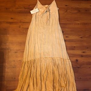 Brand new, pale yellow maxi with top tie